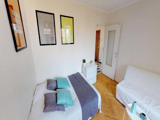 Chambre à Lyon Rue Garibaldi, quartier Garibaldi