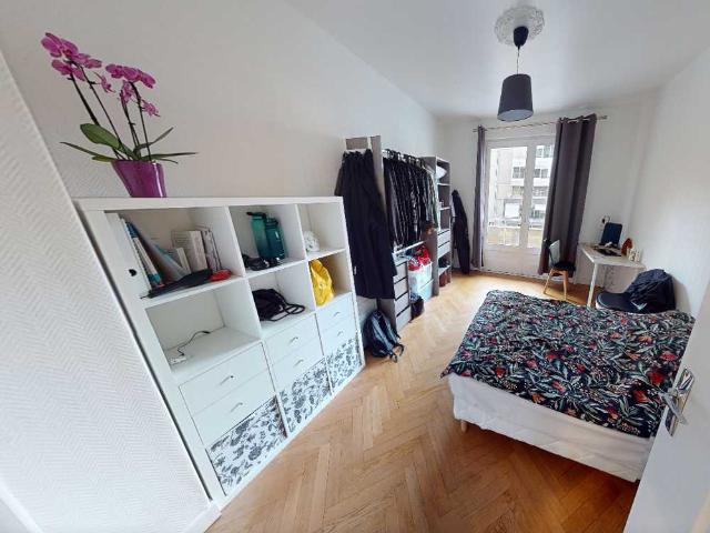 Chambre à Lyon Rue Dunoir, Prefecture