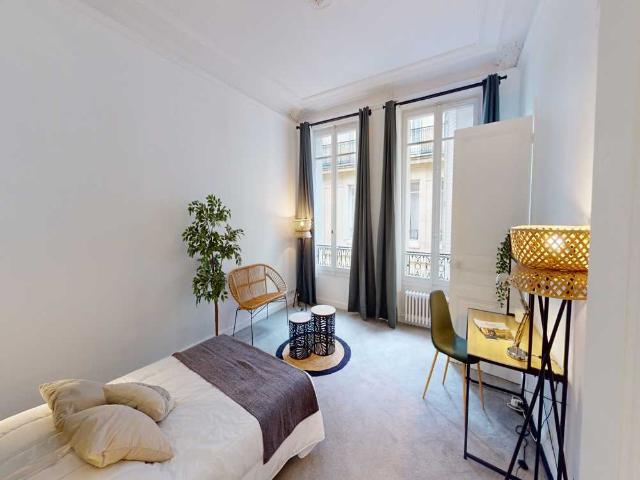 Chambre à Monceau, boulevard Malesherbes Bat A