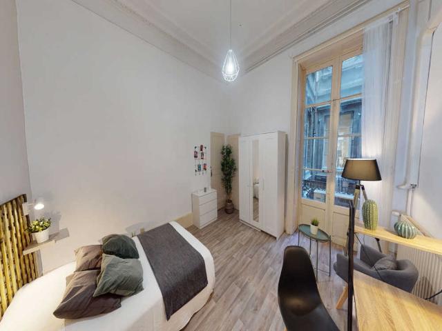 Chambre à Montpellier Rue Maguelone, Gares
