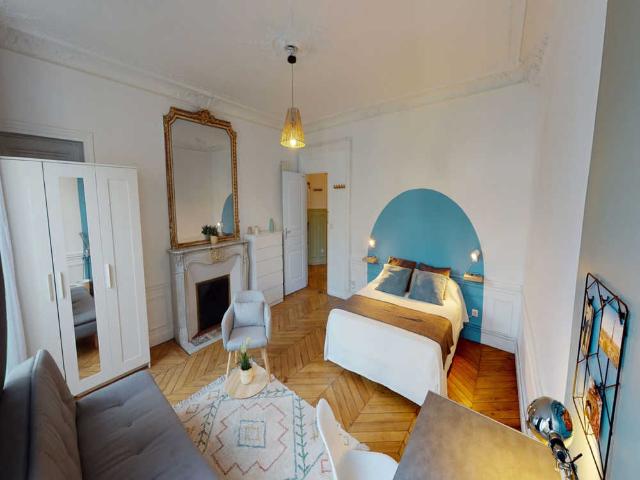 Chambre à Paris Boulevard Magenta, Porte Saint Martin