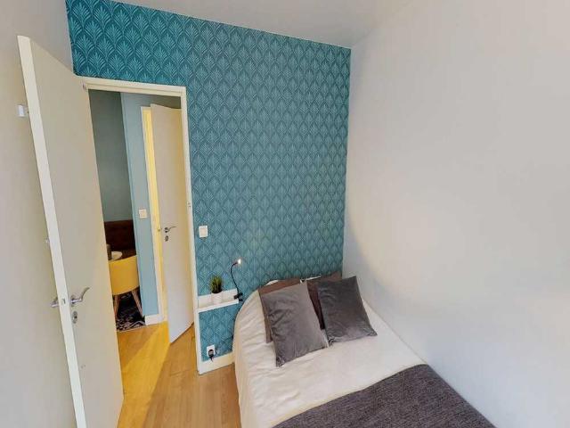 Chambre à Paris Impasse Barbier, Clichy