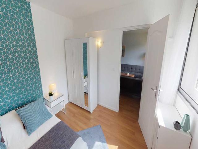 Chambre à Paris Rue Des Cailloux