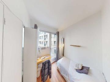 Chambre à Paris Rue Jean Pierre Bloch, Grenelle