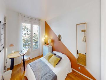 Chambre à Paris Rue Pierre Lhomme