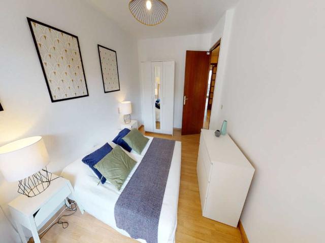 Chambre à Toulouse Boulevard Lascrosses, Compans