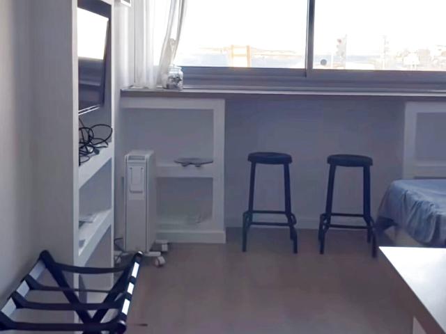 Chambre de bonne louée