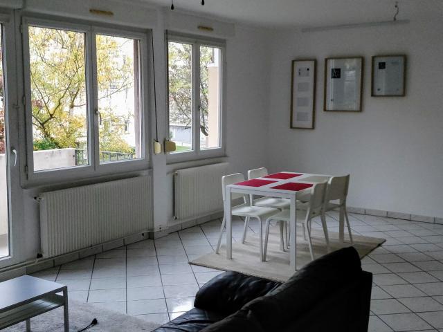 Chambre étudiante 9.3m² à STRASBOURG/NEUDORF
