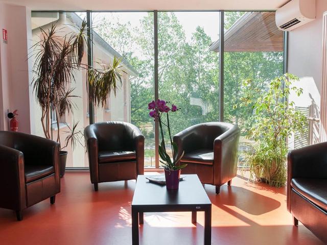 Chambre EHPAD à Pélussin Lot LMNP géré par DOMIDEP Revenu locatif immédiat 6,97 %
