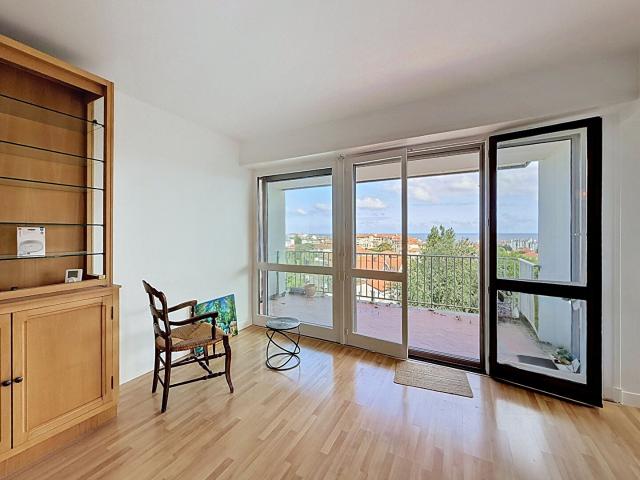 CHAMBRE EN COLOCATION ÉTUDIANTE: Appartement T3 à Biarritz !