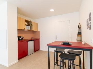 Chambre en T3 meublé ou T3 Entier Cœur de Cergy