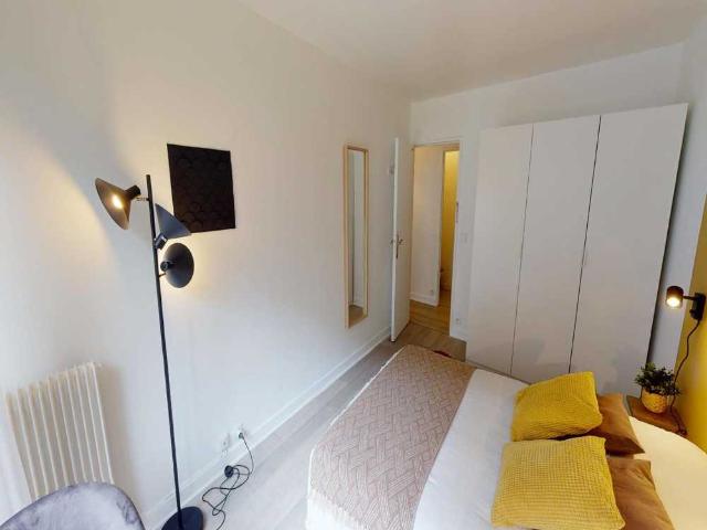 Chambre à Paris Allée de Fontainebleau