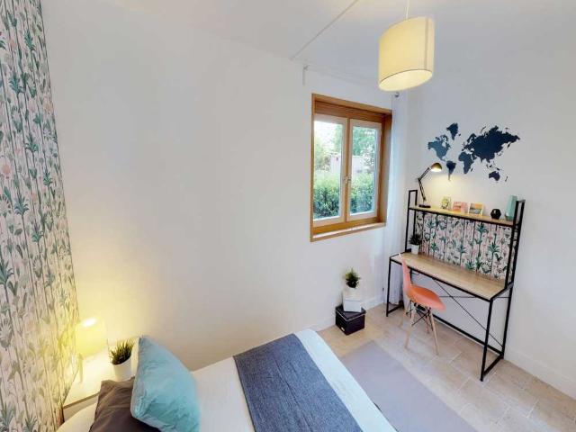 Chambre à Paris Rue Des Cailloux