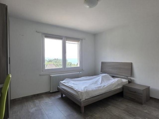 Chambre individuelle 1 pièce à louer à St Blaise