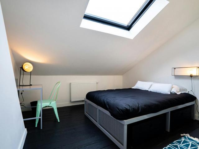 Chambre privée à louer à Charleroi, Rue Willy Ernst