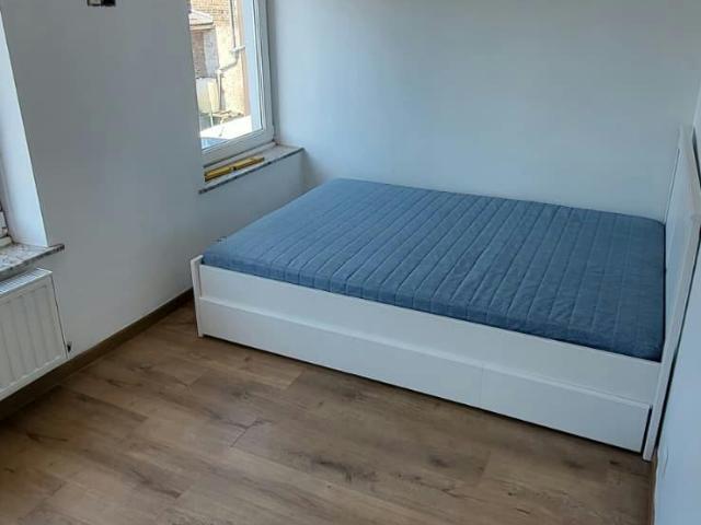 Chambre privée à louer à Charleroi, Rue du Gouverneur