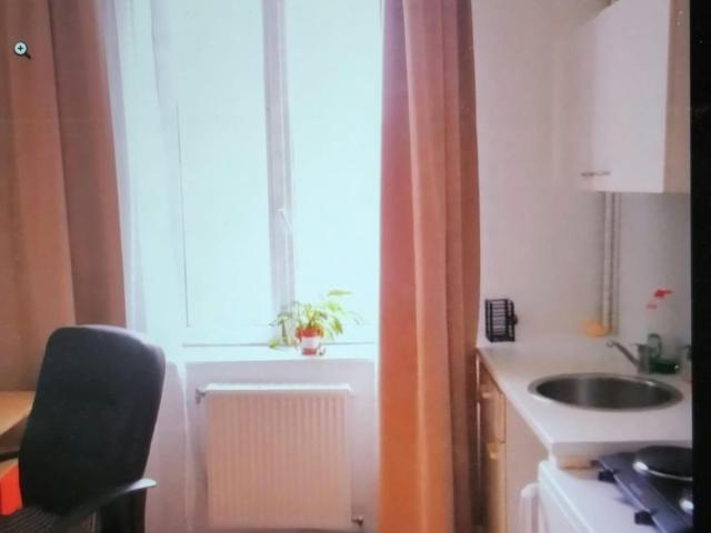 Chambre privée à louer à Anderlecht, Bergensesteenweg
