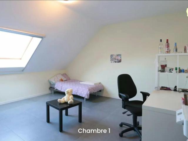 Chambre privée à louer à Anderlecht, Lenniksebaan