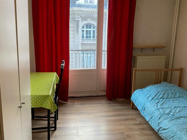 Chambre privée à louer à Brussels, Lombardstraat