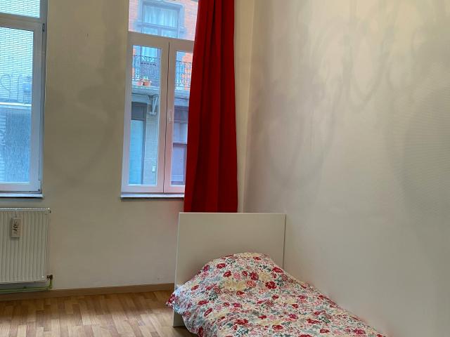 Chambre privée à louer à Brussels, Rue Saint Christophe