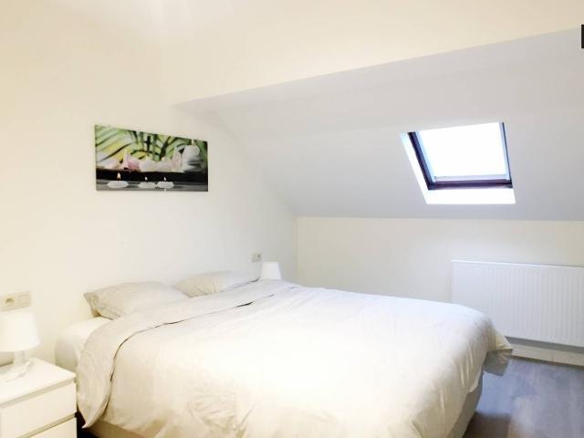 Chambre privée à louer à Etterbeek, Chaussée Saint Pierre