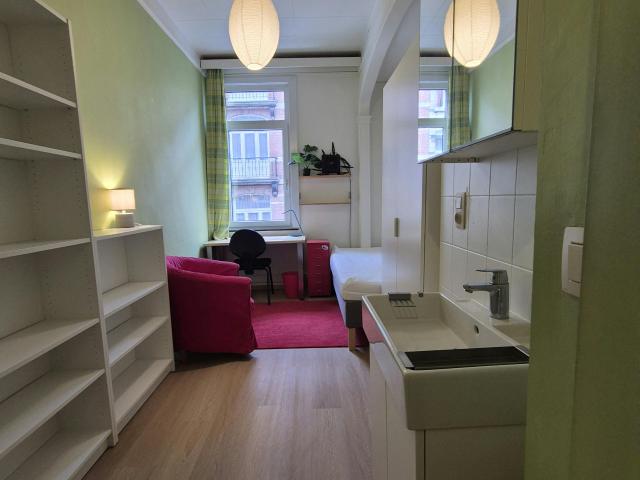 Chambre privée à louer à Etterbeek, Rue de Haerne