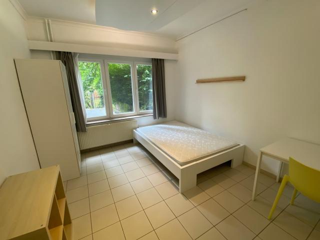 Chambre privée à louer à Forest, Avenue Télémaque
