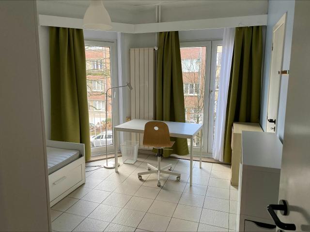 Chambre privée à louer à Forest, Avenue Télémaque