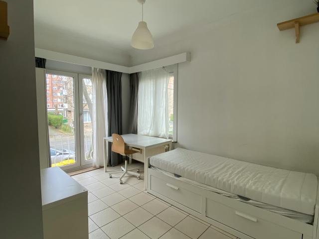 Chambre privée à louer à Forest, Avenue Télémaque