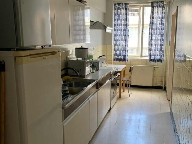 Chambre privée à louer à Forest, Rue Edouard Branly