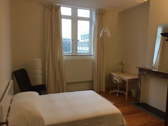 Chambre privée à louer à Ixelles, Rue Caroly