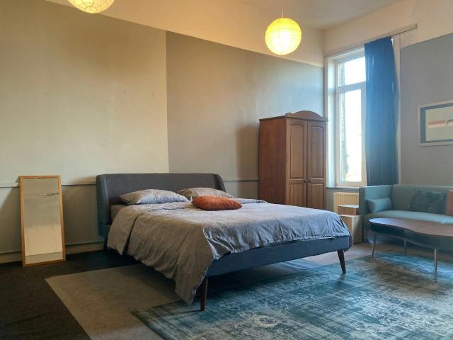 Chambre privée à louer à Ixelles, Rue du Trône