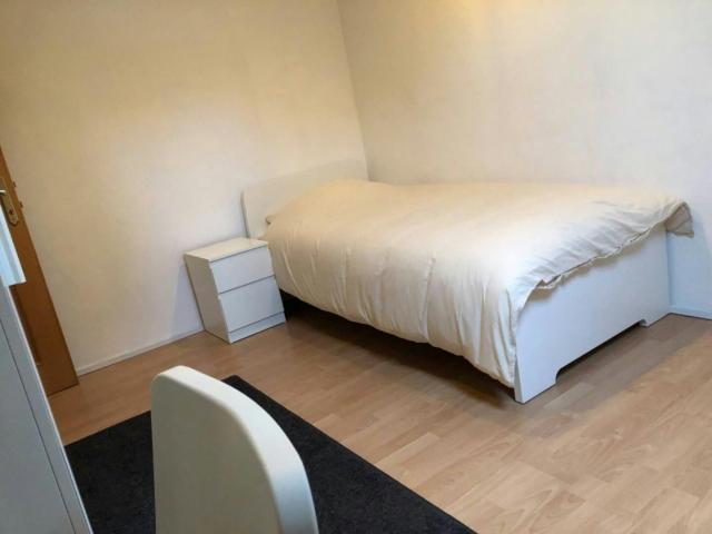Chambre privée à louer à Molenbeek Saint Jean, Rue d'Enghien