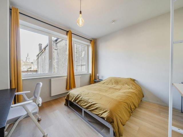 Chambre privée à louer à Namur, Rue Joseph Saintraint