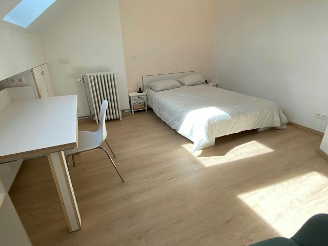 Chambre privée à louer à Saint Gilles, Chaussée de Charleroi