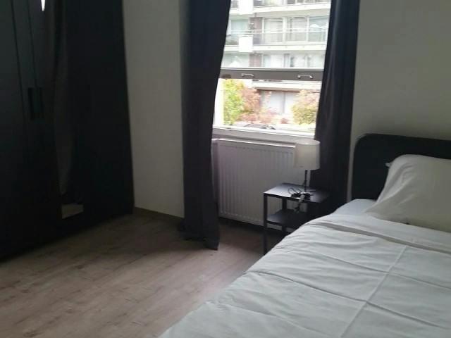 Chambre privée à louer à Woluwe Saint Lambert, Square Joséphine Charlotte