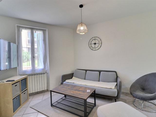 Chambre meublée de 14 m² avec salle d'eau privative Colocation tout inclus