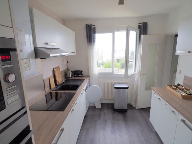 Chambre 10m² Rond Point de Rennes Location Appartement nantes: 72.43 m2 49873704