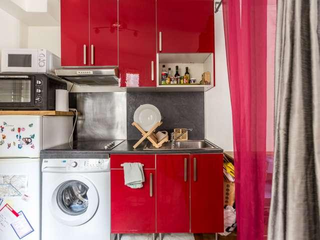 Chambres à louer dans un appartement moderne de 2 chambres à Paris 14