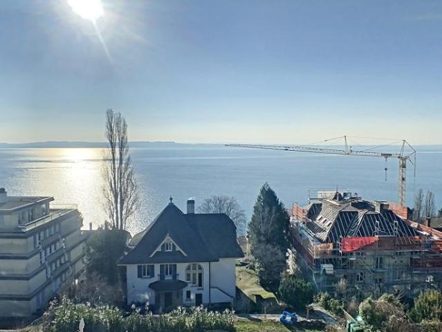 Chambres avec vue magnifique dans un quartier calme à Neuchâtel