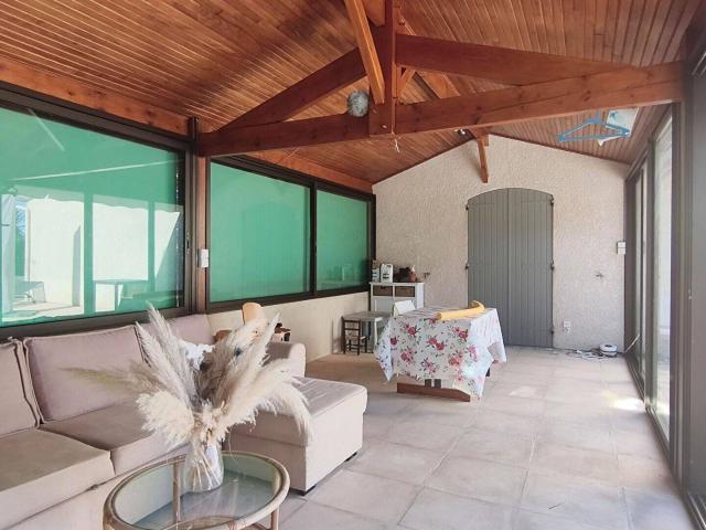 Chambres dans une maison à Galgon 4 pièces 110 m2