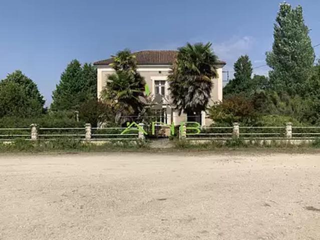 Champniers 16430 Achat / Vente maison 13 pièces t13