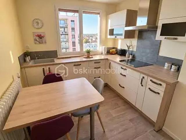Champagnole 39300 Achat / Vente appartement 4 pièces t4 cave balcon