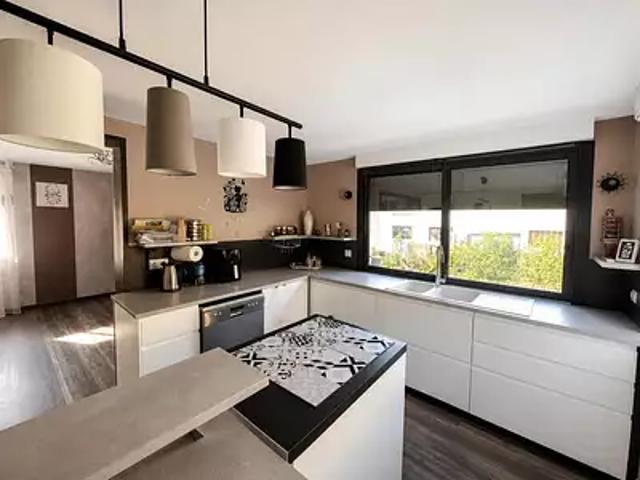 Champagnole 39300 Achat / Vente maison 6 pièces t6 jardin cave