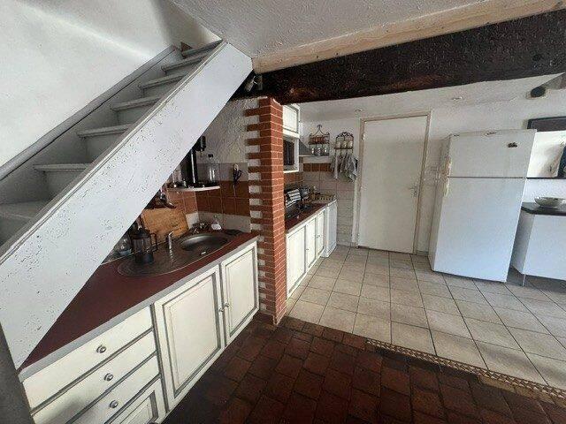 CHAMPDIEU Maison de village T3