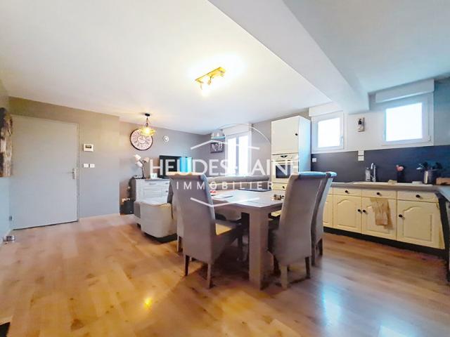 CHAMPEAUX Appartement à vendre 50530