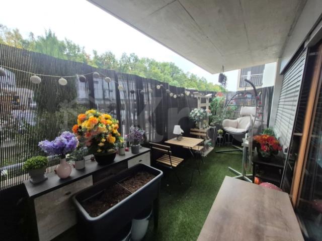 CHAMPLAN – SCHÖNE 2,5 ZIMMER WOHNUNG MIT GROSSEM BALKON