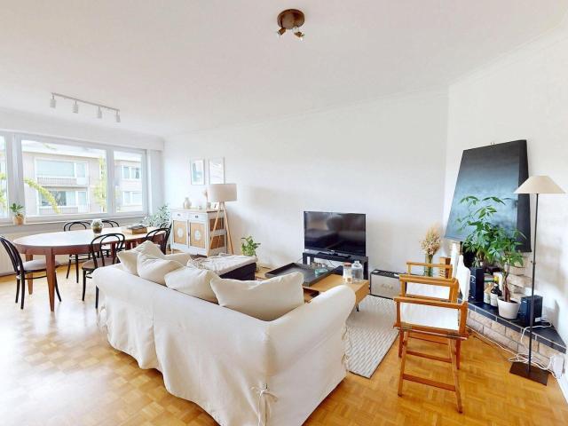CHAMPS D'OISEAU: BEL APPARTEMENT 2 CH +/ 91M2 + TERRASSES