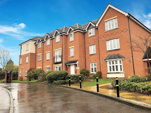 Chancel Court, Solihull, West Midlands B91, 2 bed flat to rent, £1,300 pcm | PrimeLocation