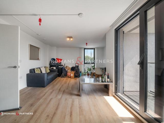 Chancellor House, South Bermondsey SE16, 2 bed flat to rent, £2,600 pcm | PrimeLocation